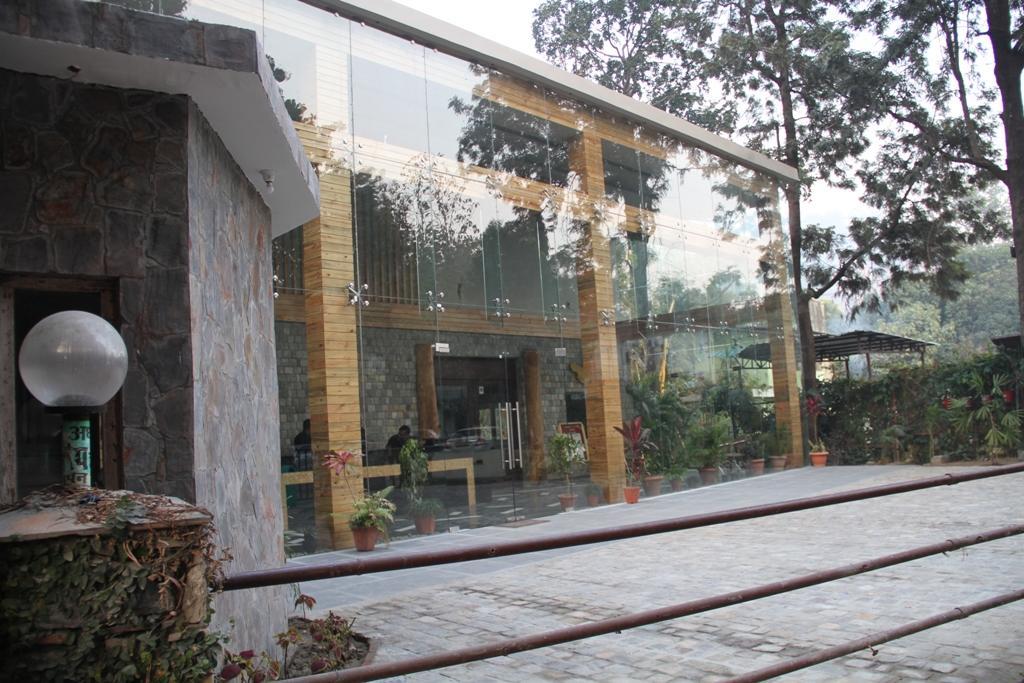 Corbett Suman Grand Hotel Corbett National Park Exterior photo